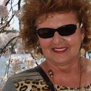 Meet your Posher, Lynda